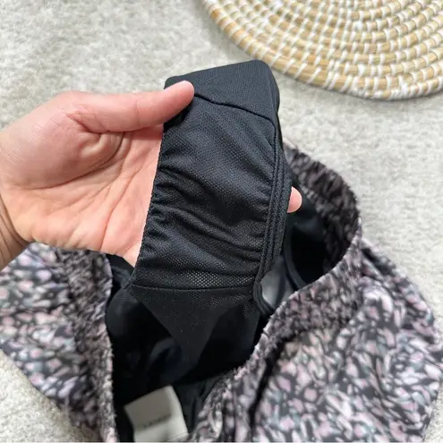 Varley Women’s Kallin Running Shorts Built in Brief In Dark Motion Petal Size M