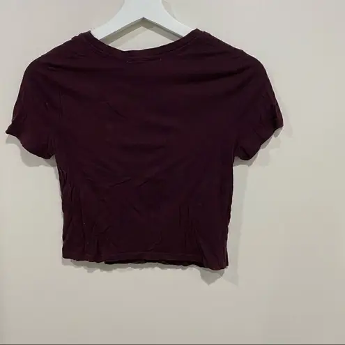 Forever 21  cropped maroon medium short sleeve T