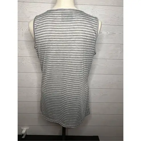 Liz Sport gray striped tank top Size Medium