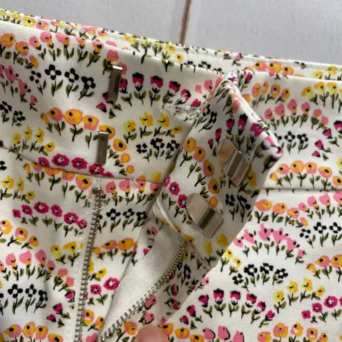 Maison Jules - Women’s Floral Chino Shorts