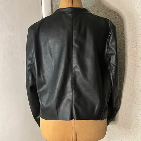 Charlie Paige  Black Faux Leather Wing Collar Jacket Size XL