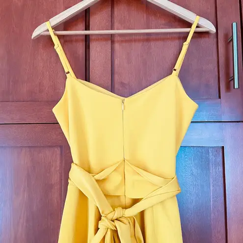 Dress the Population Veronique Midi Bodycon Canary Yellow Size Small