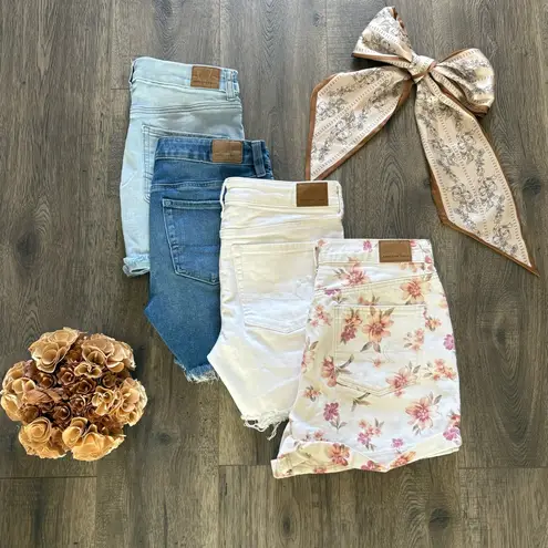 American Eagle  Shorts Bundle High Rise/Midi Light Dark Floral Blue Jean EUC Sz 6