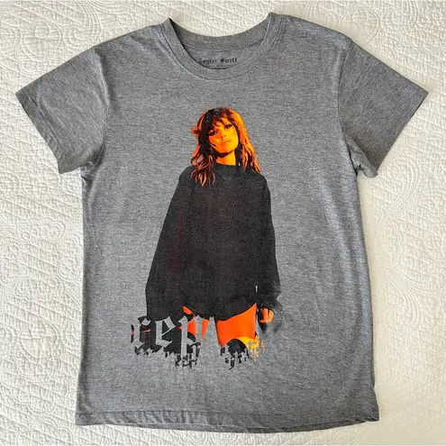 Taylor Swift Reputation T-Shirt Tee Gray Pop Music Singer Songwriter Tour