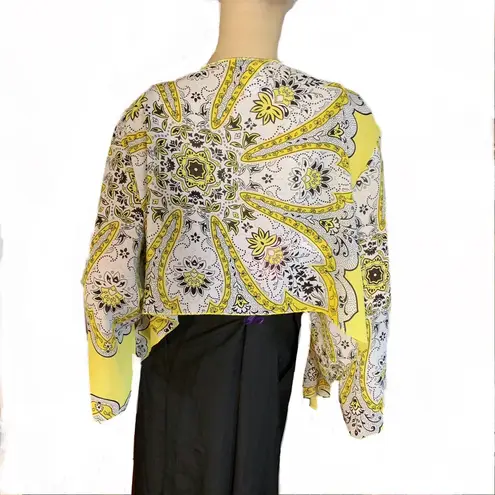 ROSEY TOMATO YELLOW & BLACK LIGHTWEIGHT PAISLEY PRINT BOLERO COVER (3X)