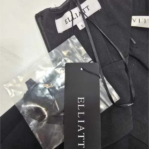 Elliatt Euphoria Maxi Dress in Black Small