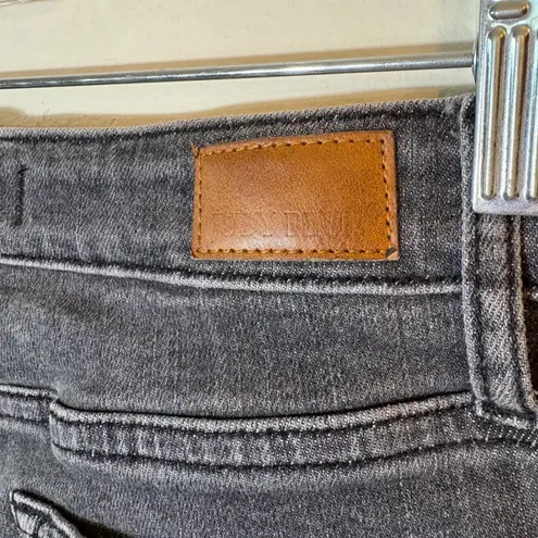 Judy Blue Boyfriend Fit Gray Wash Denim Jeans Size 7/28