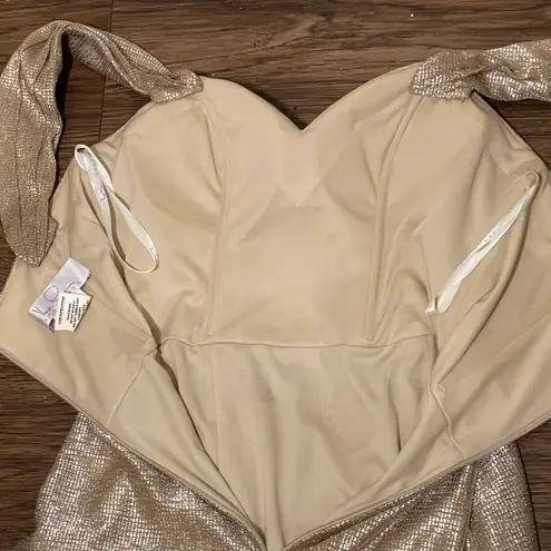 Hayley Paige Occasions Formal Off Shoulder Or Strapless Dress Style 52002 Gold 0