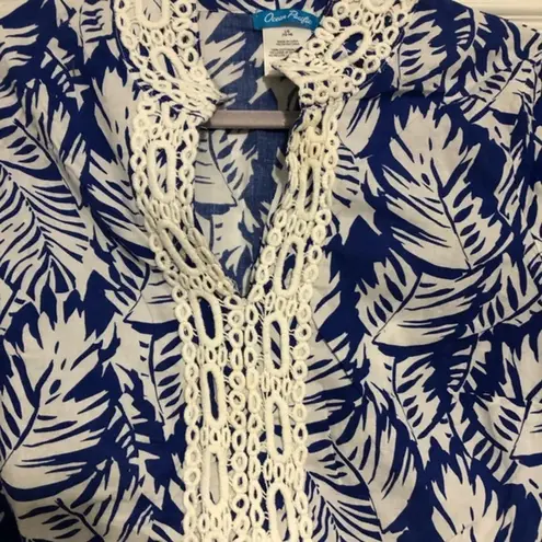 OP Ocean Pacific‎ Hawaiian leaf pattern blouse with crochet detailing size L 12-14