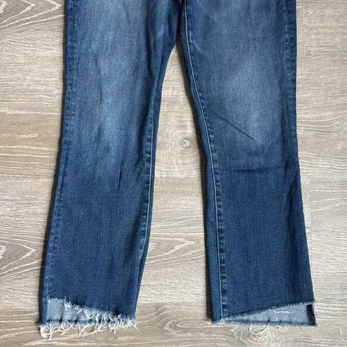 MOTHER The Insider Crop Step Fray Flared Jeans in Sweet And Sassy 25 Blue