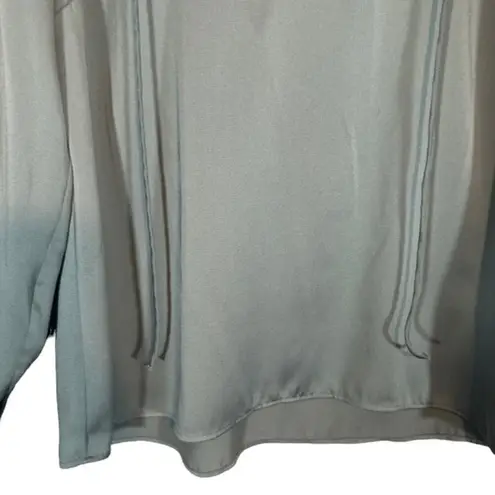 H&M  Olive Green Long Sleeve Tie V-Neck Classic Dressy Blouse Women Sz M