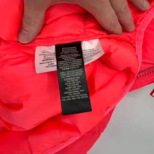 Hunter ‎ Puffer Jacket Womens XS Hot Pink Polyester Zip Pockets Full Zip Snap
