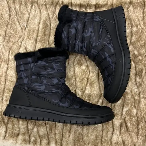 Ryka  Suzy Black Camo Water Repellent Boots 8