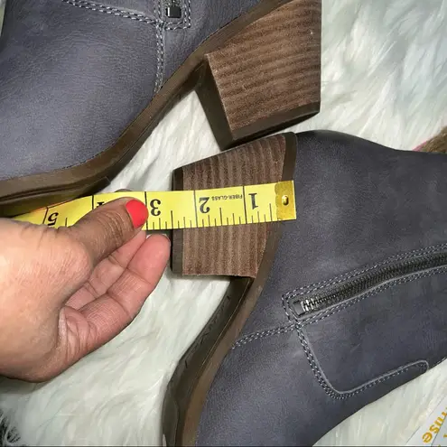 Frye  Judith Seam booties Size 7