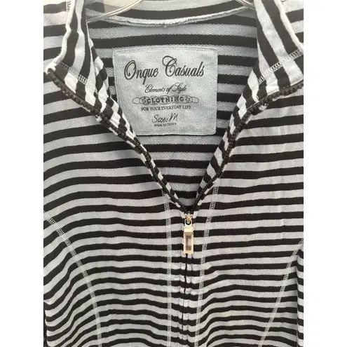 Onque Casuals Women's Striped Zip