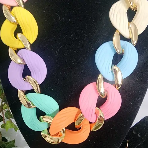 Chunky Pastel Multi Color Acrylic Chain Necklace Earrings Set New Gold