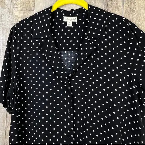 Maison Jules Medium Button Front Short Sleeve Black Top with White Polka…