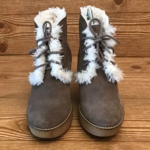 Gap  NEW YORK “Gwen Shearling” Tree Bark Suede Wedges Boots ladies size 9