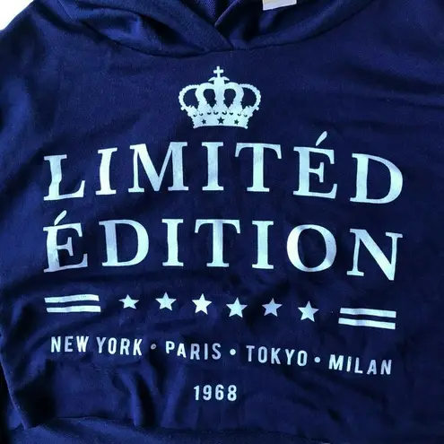 SuperNova Limited Edition Cropped Hoodie Small Navy New York Paris Tokyo… Tan