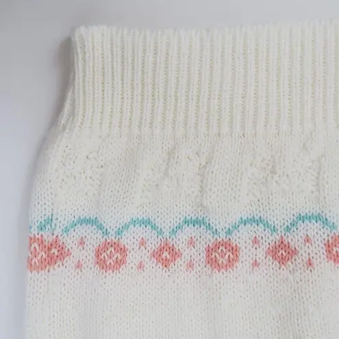 Vintage 80s Garan by Marita Rose Floral Cottagecore Short Sleeve Sweater Shirt White