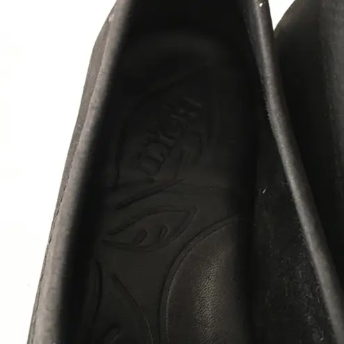 Born Flats Loafers Slip On Shoes Black Leather Size 7.5