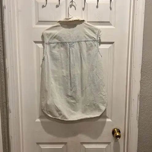 Cotton Express VTG Cotton Express Sleeveless Button Down Denim Shirt Women Medium White Lace