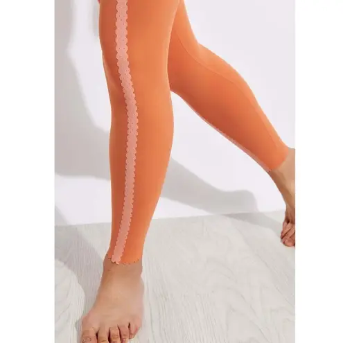 Nike NWT  Women's Yoga Luxe Eyelet Dri-FIT 7/8 Legging Healing Orange L