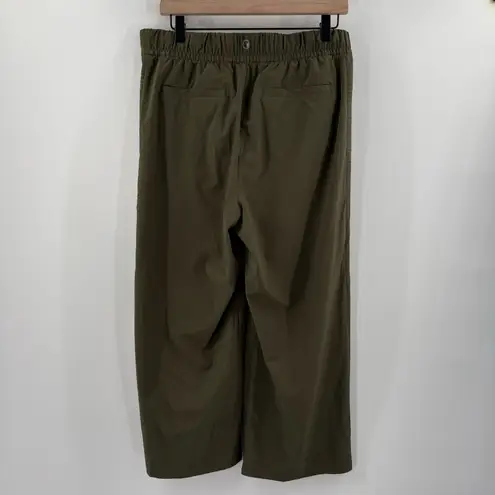 T by Talbots Pants Women's Size Medium Lightweight Stretch Wide Leg Crop Green