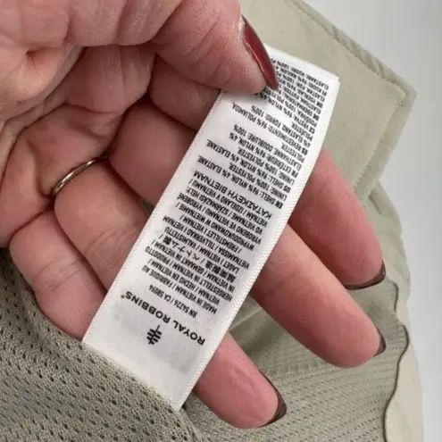 Royal Robbins NWT Discovery Women's Convertible Jacket II Small Vest Tan UV 50