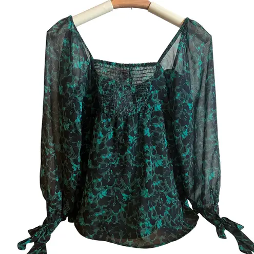 Isabel Maternity Long Sleeve Green Woven Maternity Shirt - Size Small - NWT