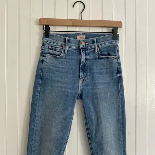 MOTHER The Mid Rise Dazzler Ankle Fray in Riding the Cliffside Jeans Size 24 Blue