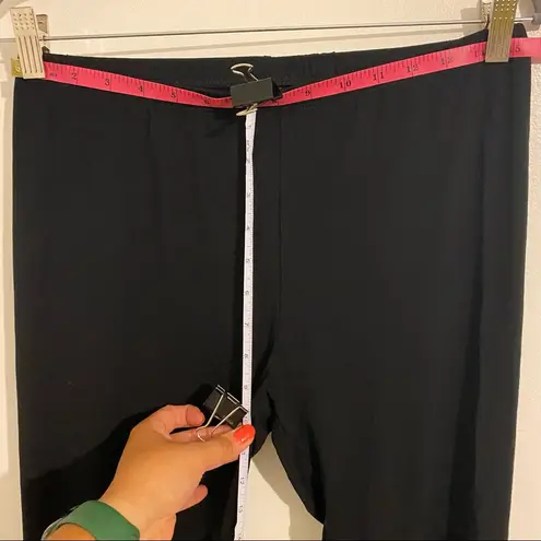 T Tahari Tee Tahari Viscose Blend Black Leggings size Medium New