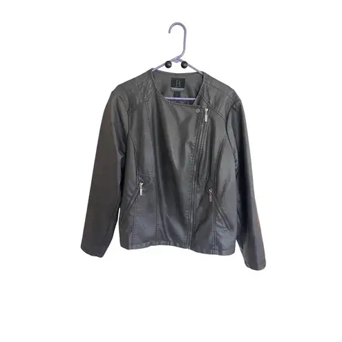 Bernardo Women's Gray Faux Leather Moto Jacket Zipper Pockets Size 1X Fits XL 14