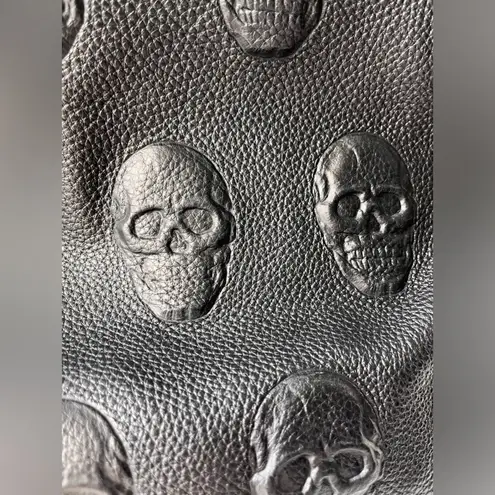 IO Pelle Black Skull Leather Crossbody NWT