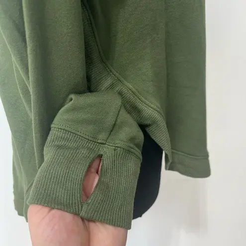 JoyLab Crew Neck Active Sweatshirt Thumbholes Size XS Women’s Green