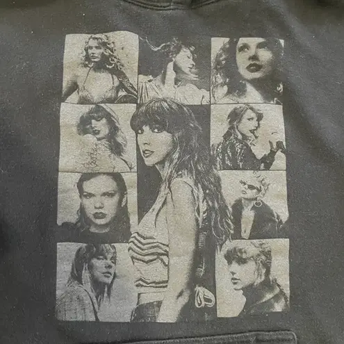 Taylor Swift Black Eras Tour Photo Grid Hoodie Size M