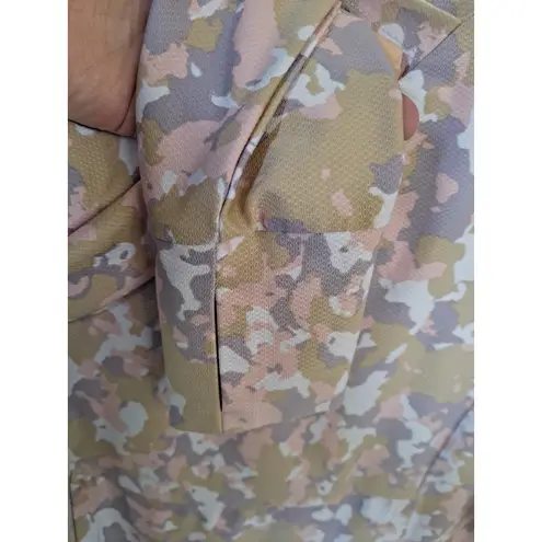 Gerry Pink White Tan Camo V Neck Hoodie Size Medium