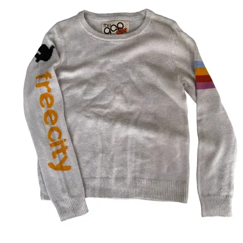 Freecity Life Nature Love Graphic Sweater Light Gray Size L Rainbow Sleeve