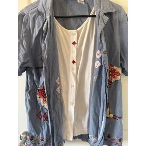 Vintage Bobbie Brooks Embroidered Patchwork Floral Stitched Button Top sz M Boho Blue Size M