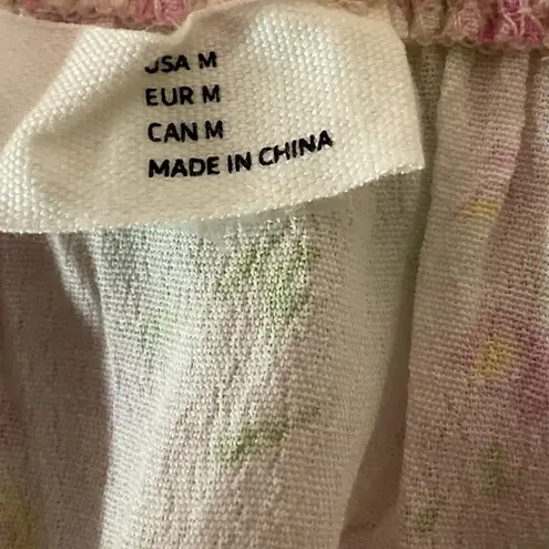 Elodie Floral Print Short Sleeve Scoop Neck Rayon Cropped Top Size Medium NWT