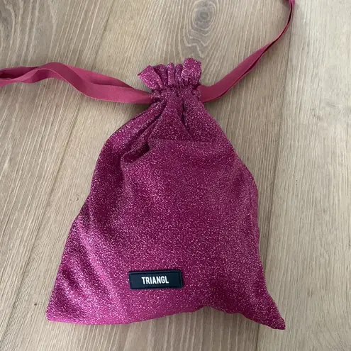 TRIANGL BRAND BIKINI AS SEEN ON J LO. MAROON SPARKLE TOP, BOTTOM, AND SUIT BAG.