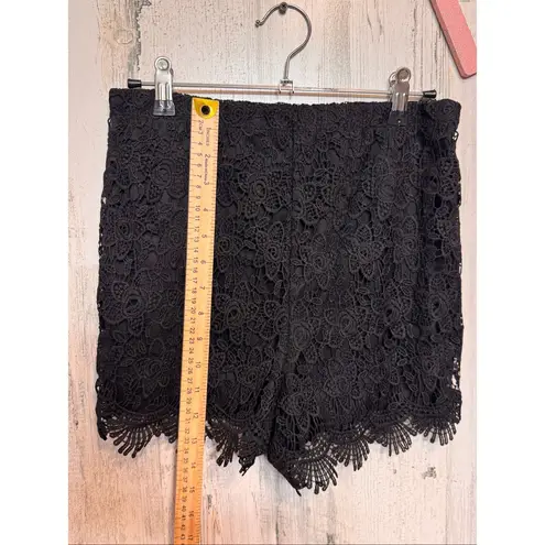Charlotte Russe  Black Lace 2-Piece Set | Crop Top & High-Waisted Shorts – Size M