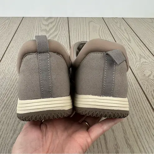 Easy Spirit Be Strong 2 Zipper Front Walking Sneakers Shoes 12M Taupe $70