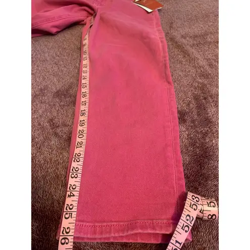 Q2 Premium Denim Women's Medium Straight Cut Bright Pink Jeans NWT Size 4