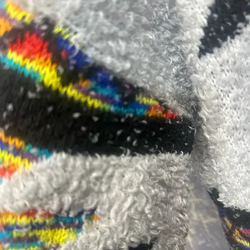 Aztec Patterned Open Cardigan S/M Pale Gray Black and Southwestern Color Block Size M