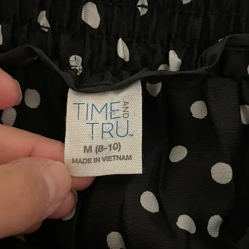 Women’s Time & Tru black with white polka dot a