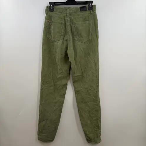 BDG  Urban Outfitters Mom High-Rise Moss Green Corduroy Pants size 26
