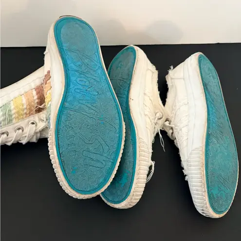 Blowfish Set of 2 White Canvas Sneakers 7.5