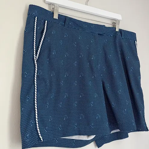 Lady Hagen Women’s Bermuda Golf Shorts Sailboats Dots Blue White Size 16