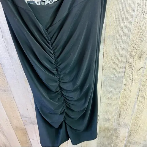 Body Central Medium Body Con Style Dress w/Halter Style Tie Around the Neck